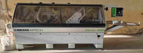 Edge banding machine